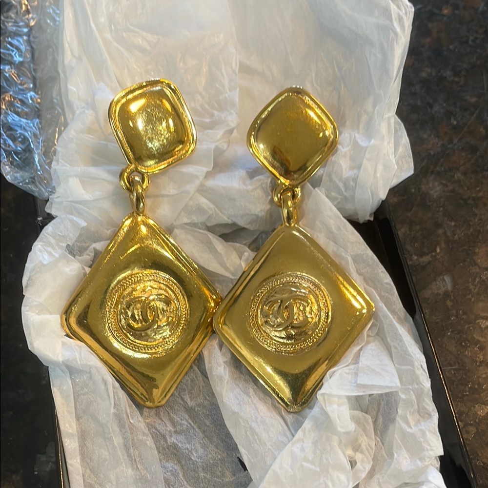 Geometric Gold Textured Earrings